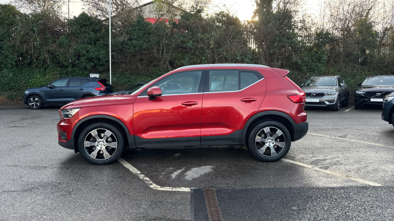 Volvo Xc40 2.0 B4P Inscription 5dr AWD Auto Petrol Estate